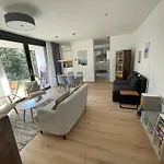 Privatwohnung Am Prielerweg In 아파트